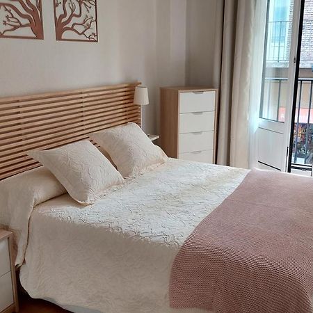 Ibarrenea Apartamento Appartement Pamplona Buitenkant foto