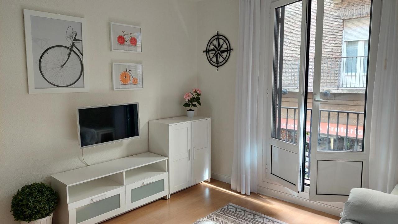 Ibarrenea Apartamento Pamplona Buitenkant foto